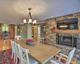 Inviting Family Abode w/ Dock on Norris Lake! - Caryville