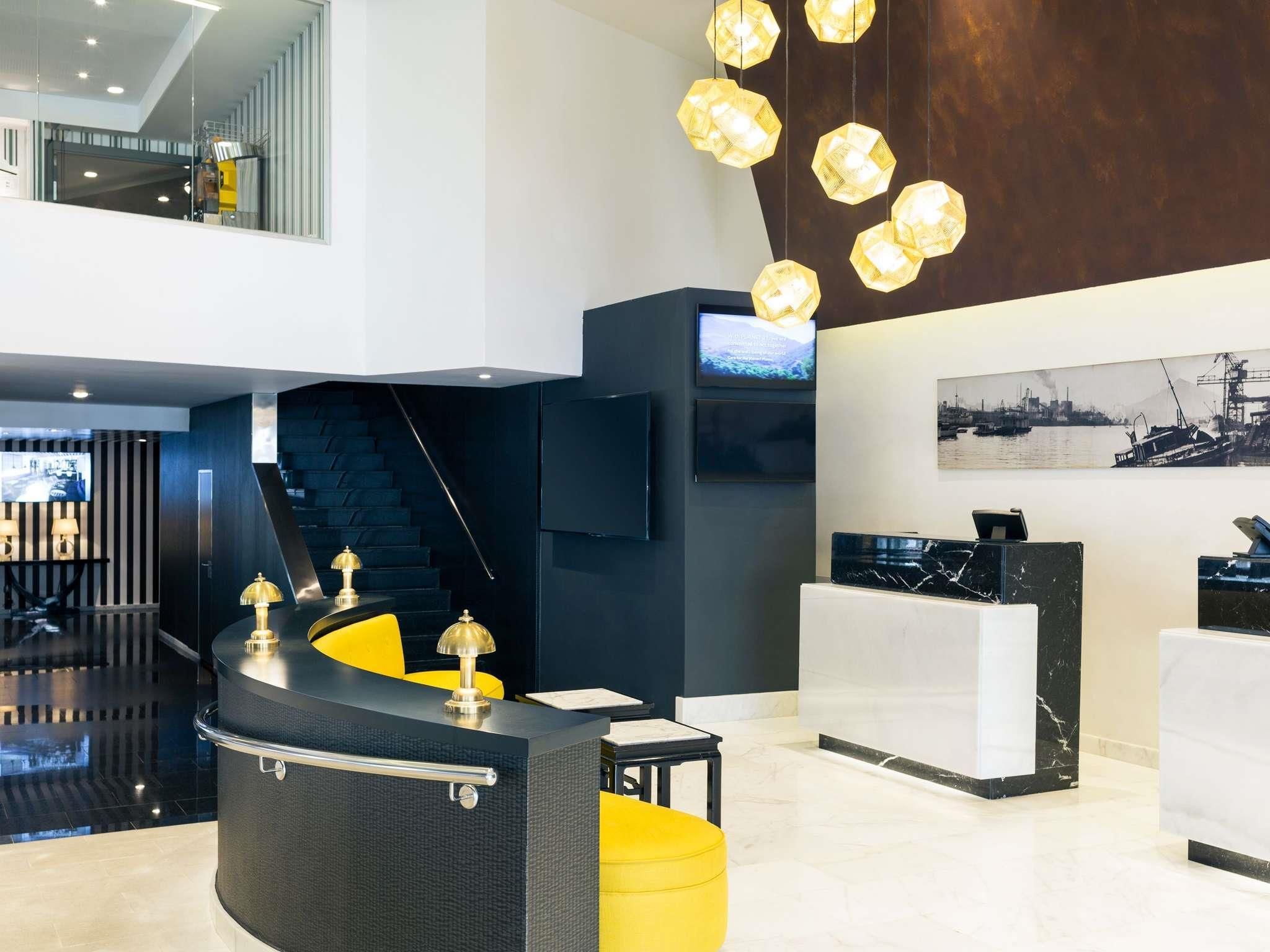 Mercure Bilbao Jardines De Albia - Bilbao - Reception