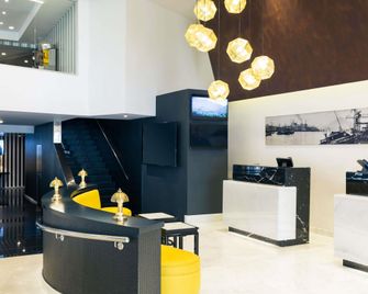 Mercure Bilbao Jardines De Albia - Bilbao - Reception