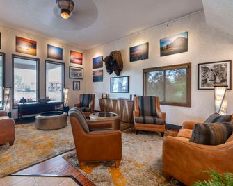 SureStay Plus by Best Western Buffalo - Buffalo - Lounge