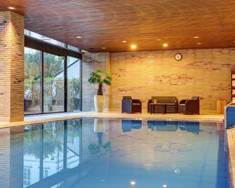 Centro Hotel Bristol - Bonn - Bể bơi