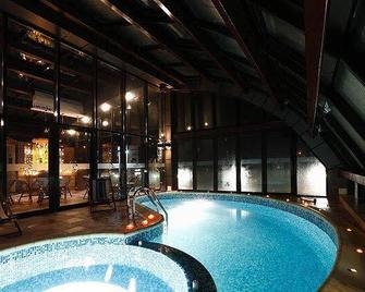 Evridika Hotel - Devin - Pool