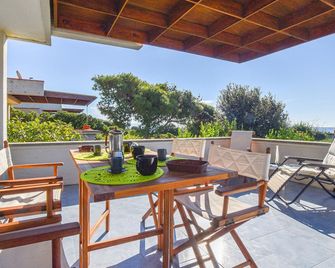 Nice Apartment In Castglione Della P - Castiglione della Pescaia - Balcone