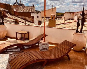 Villa Valeria, Cave House 1749 - Requena - Balcón