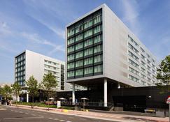 Steigenberger Airport Hotel Amsterdam - Schiphol - Building