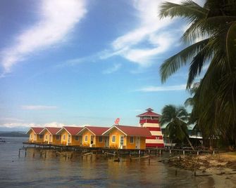 Faro del Colibri - Bocas del Toro