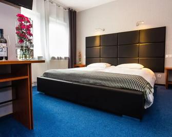 Glamour - Restaurant & Spa - Przeźmierowo - Bedroom