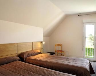 Logis Hôtel Restaurant Du Labrador - Saint-Benoît-sur-Loire - Bedroom