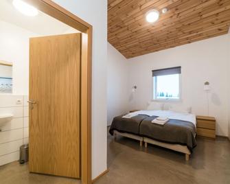 Álftröð Guesthouse - Laugarás - Bedroom