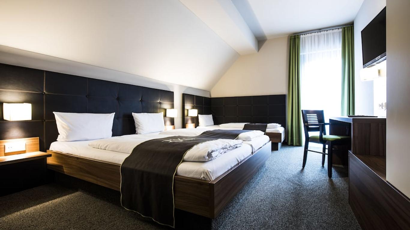 Riku Hotel Weißenhorn