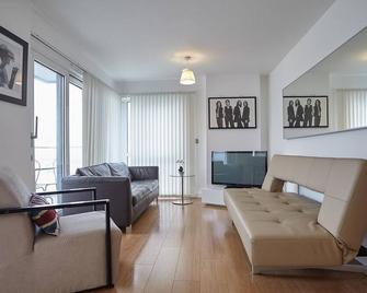 Luxury Riverside apartments, 3 Bedroom apartment on the river, O2, Excel - London - Living room