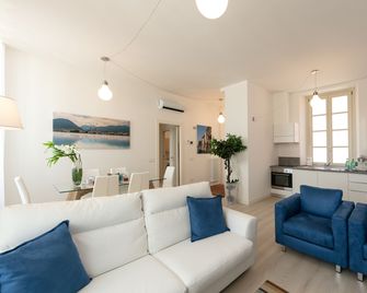 Verbania - Luxury Italy Apartments - Verbania - Sala de estar