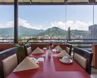 Bodhi Suites Boutique Hotel and Spa - Ποκάρα - Μπαλκόνι