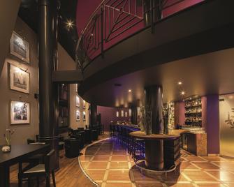 Mövenpick Hotel Zürich Regensdorf - Regensdorf - Bar