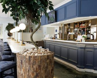 هيلتون نورثامبتون - نورثامبتون - بار