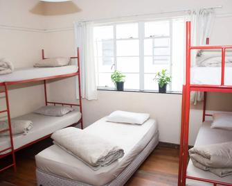 Long Street Backpackers - Cape Town - Bedroom