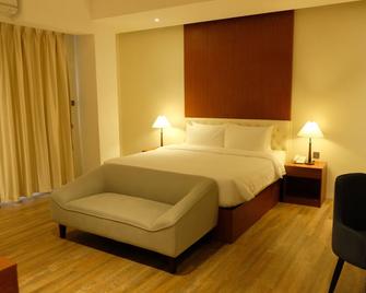 Villa Isabel Hotel - Sorsogon City - Bedroom