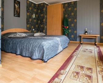 Discret Hotel & Restaurant - Vladaya - Bedroom