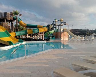 Lala love you - Lajares - Bể bơi