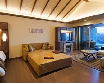 Akakura Kanko Hotel - Myoko - Bedroom