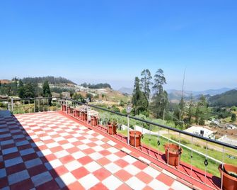 ooty dreams cottage - Ooty - Balkon