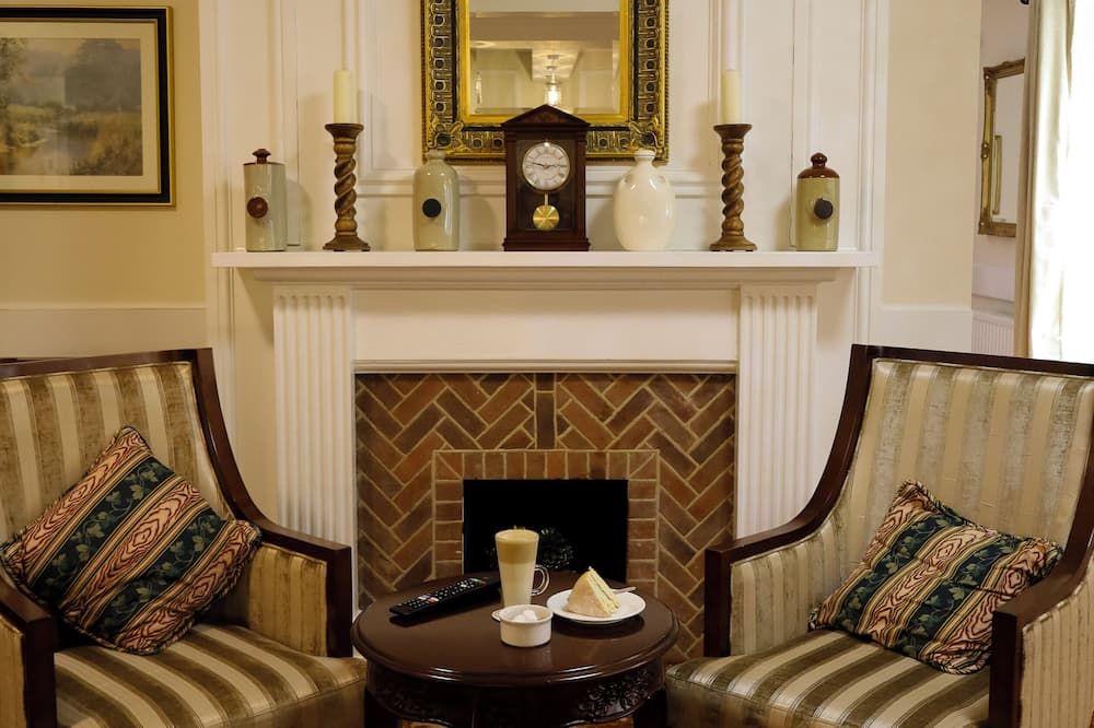 Royal Swan, Ashley Manor - Shedfield - Lounge