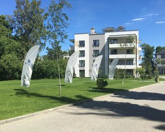 Rezydencja Ustronie Morskie Zachodnia - Ustronie Morskie - Budova