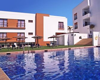 Hotel Andalussia - קוניל דה לה פרונטרה - בריכה