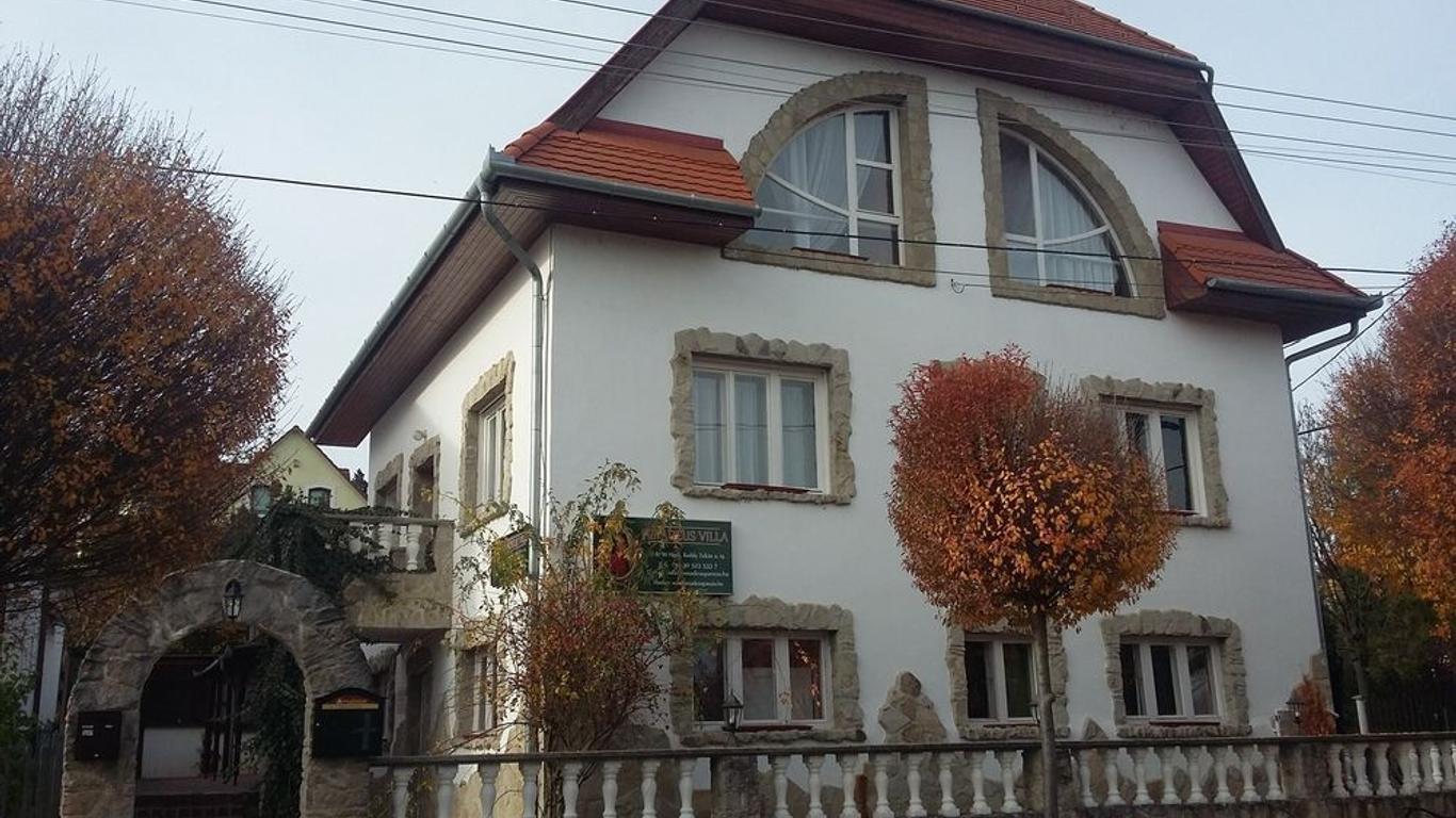 Amadeus Villa