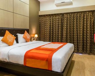 Dean Villa - Lonavala - Schlafzimmer