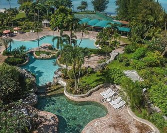 Marianas Beach Resort - Garapan - Pileta