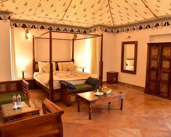 Clarks Safari Ranthambore - Sawāi Mādhopur - Schlafzimmer