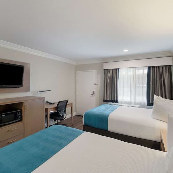 Best Western Woodland Hills Inn image 1