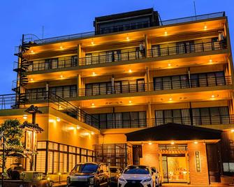 Ogiwarakan - Chikuma - Edificio