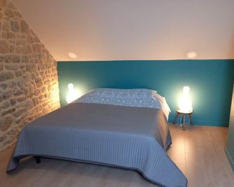 La Forge, house for 6 in the heart of Barfleur, with private parking - Barfleur - Chambre