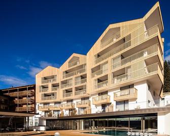Hotel Cristal - Obereggen - Building