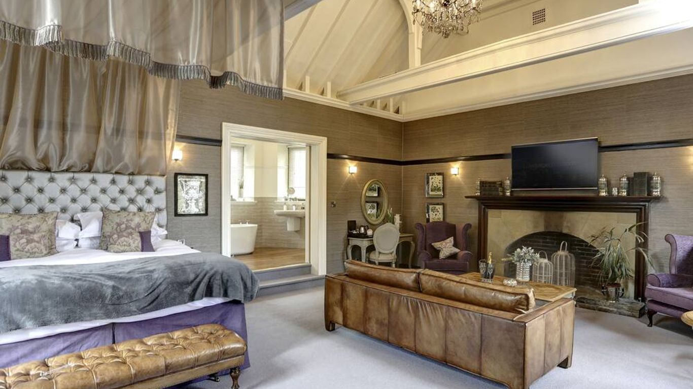 فالكون مانور هوتل