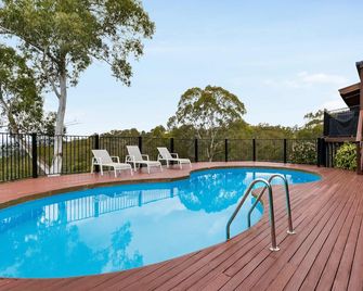 Arkadia - A Yarra Valley Retreat with Pool & Court - Yarra Glen - Pool