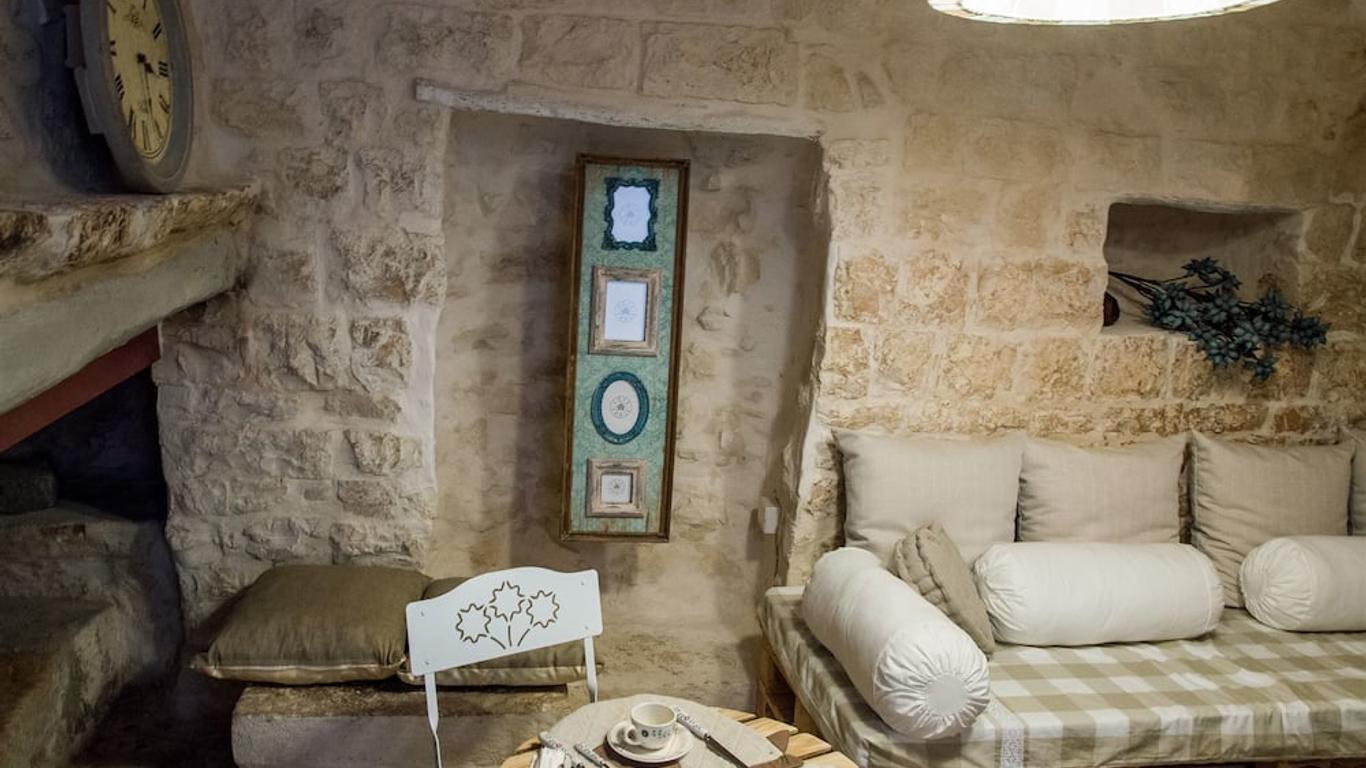 Albergo Diffuso Dimora Rossi B&B