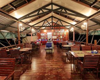 Tanini Kinabatangan - Kampung Bilit - Restaurante
