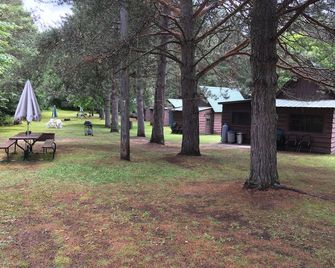 Two Bedroom cottage - Family owned/operated since 1923 - Ray Brook