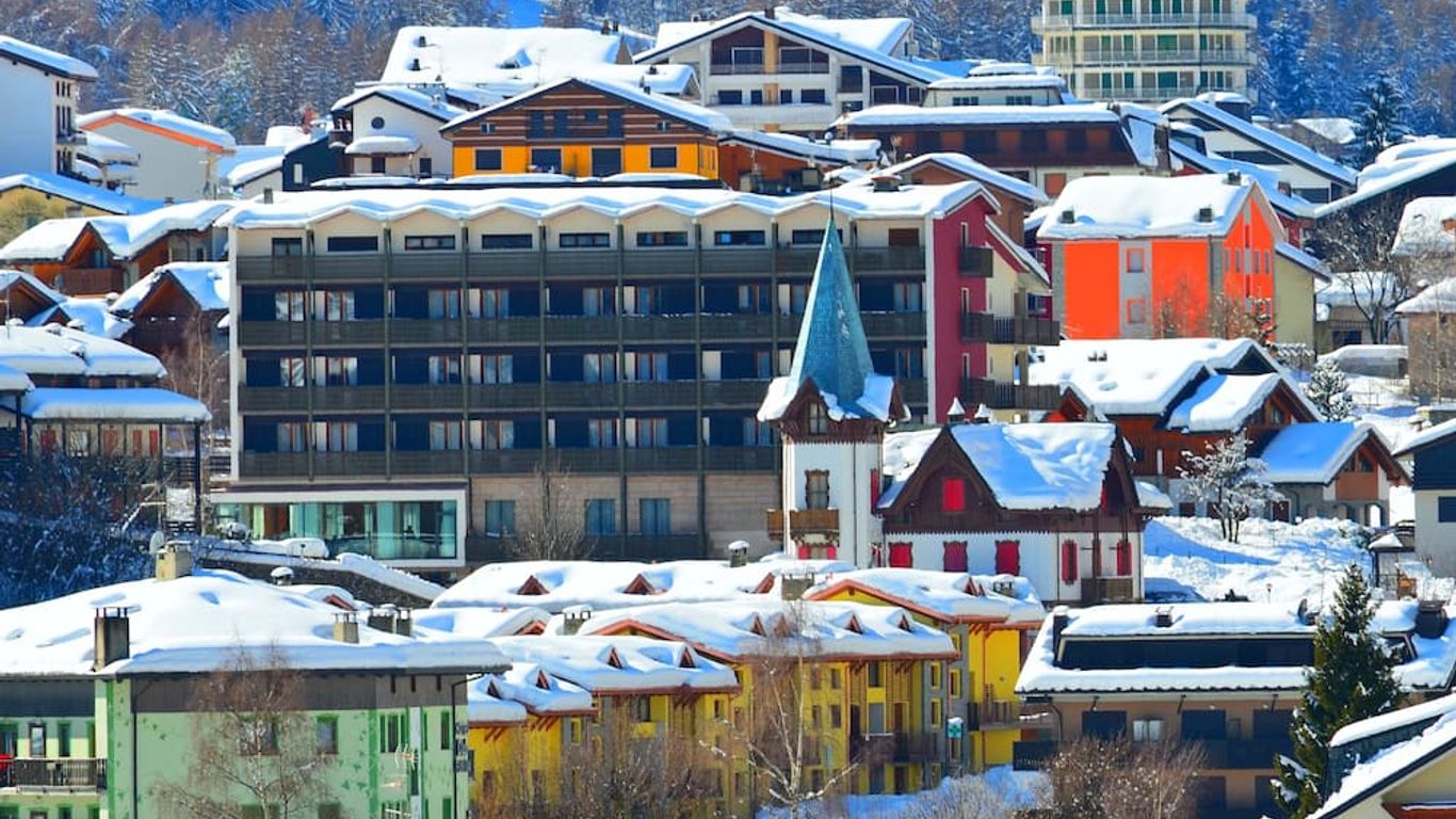 هوتل كريستالو كلوب