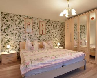 Ferienhaus in Boltenhagen am Sandstrand - Boltenhagen - Schlafzimmer