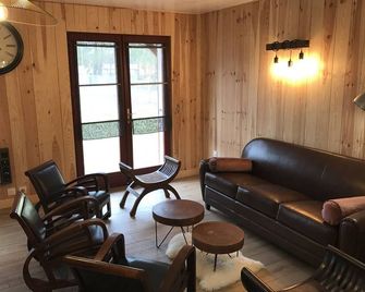 Gîte de la Bécassière - Les cabanes océanes Montalivet - Vendays-Montalivet - Sala de estar