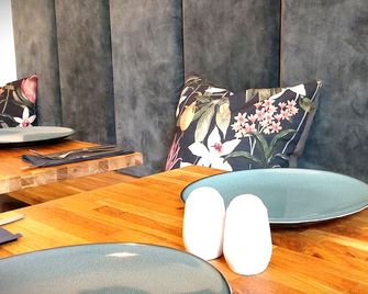 Chestnuts B&B - Cheltenham - Dining room