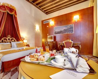 Hotel Donà Palace - Venice