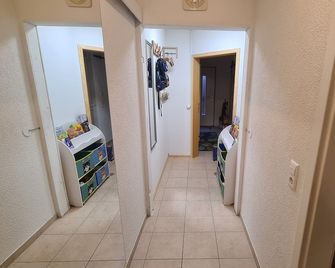 Ferienwohnung Stadler - Gaienhofen - Коридор