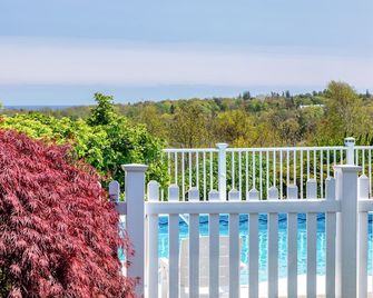 Glen Cove Inn & Suites Rockport - Rockport - Balcony