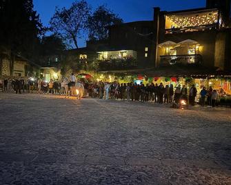 Romulus - A gem in Val’Quirico's dowtown! - San Miguel Xoxtla