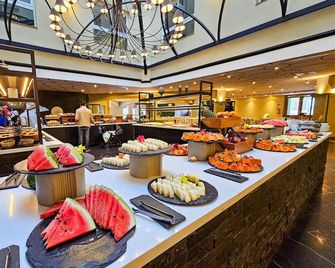 Buona Vitta Gramado Resort & Spa by Gramado Parks - Gramado - Buffet